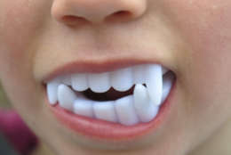 White Plastic Vampire Teeth dracula plastic children teeth