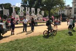 <p>People gather for a pro-Trump rally at the National Mall Sept. 16, 2017. (WTOP/Dick Uliano)</p>
