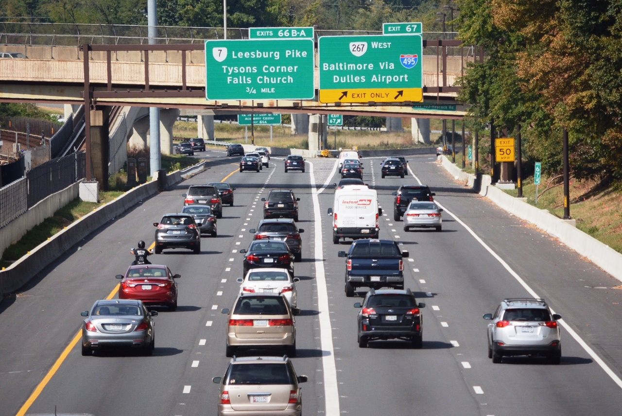 How many left-lane slowpokes have been fined under new Va. law? - WTOP News