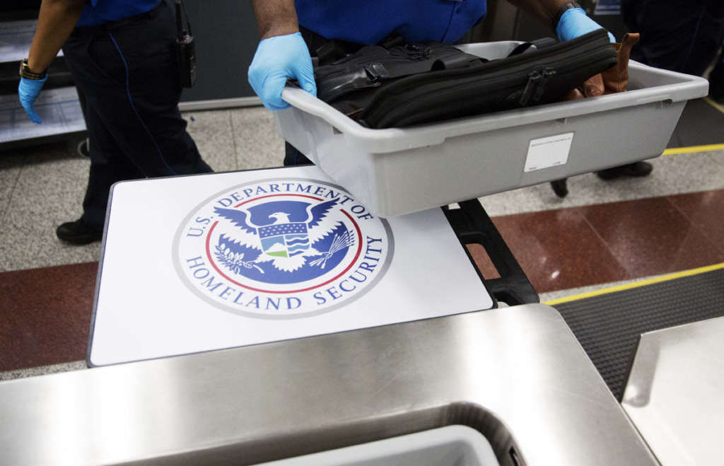 TSA warns of man trying to enter restricted airport areas