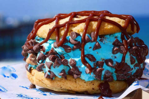 Pike & Rose gets The Baked Bear ice cream sandwich shop