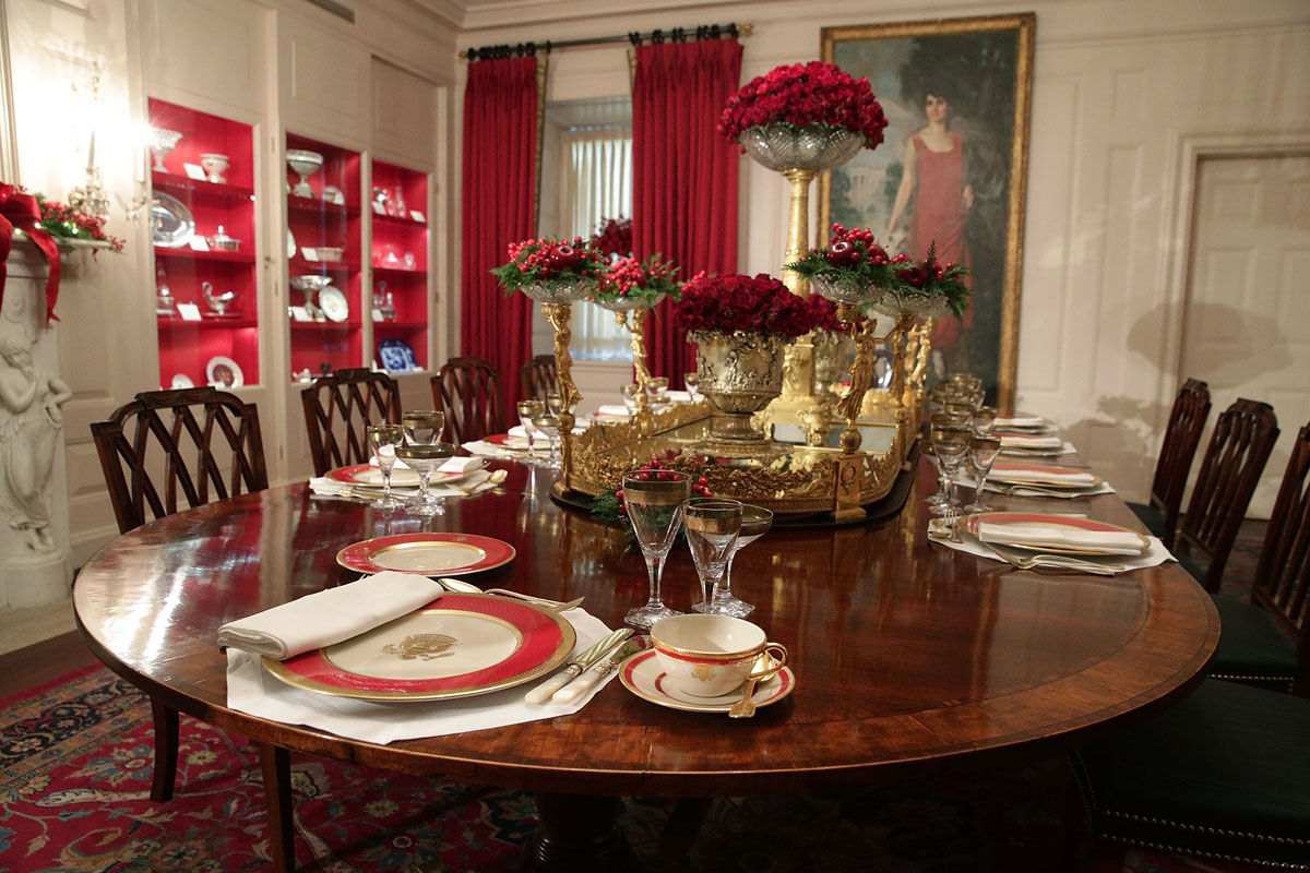 WASHINGTON, DC - NOVEMBER 27:  Place setting are seen on a dining table in the China Room at the White House during a press preview of the 2017 holiday decorations November 27, 2017 in Washington, DC. The theme of the White House holiday decorations this year is "Time-Honored Traditions."  (Photo by Alex Wong/Getty Images)