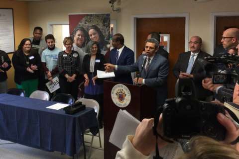 Montgomery Co. signs $15 minimum wage bill; effort takes aim at Md. state leaders