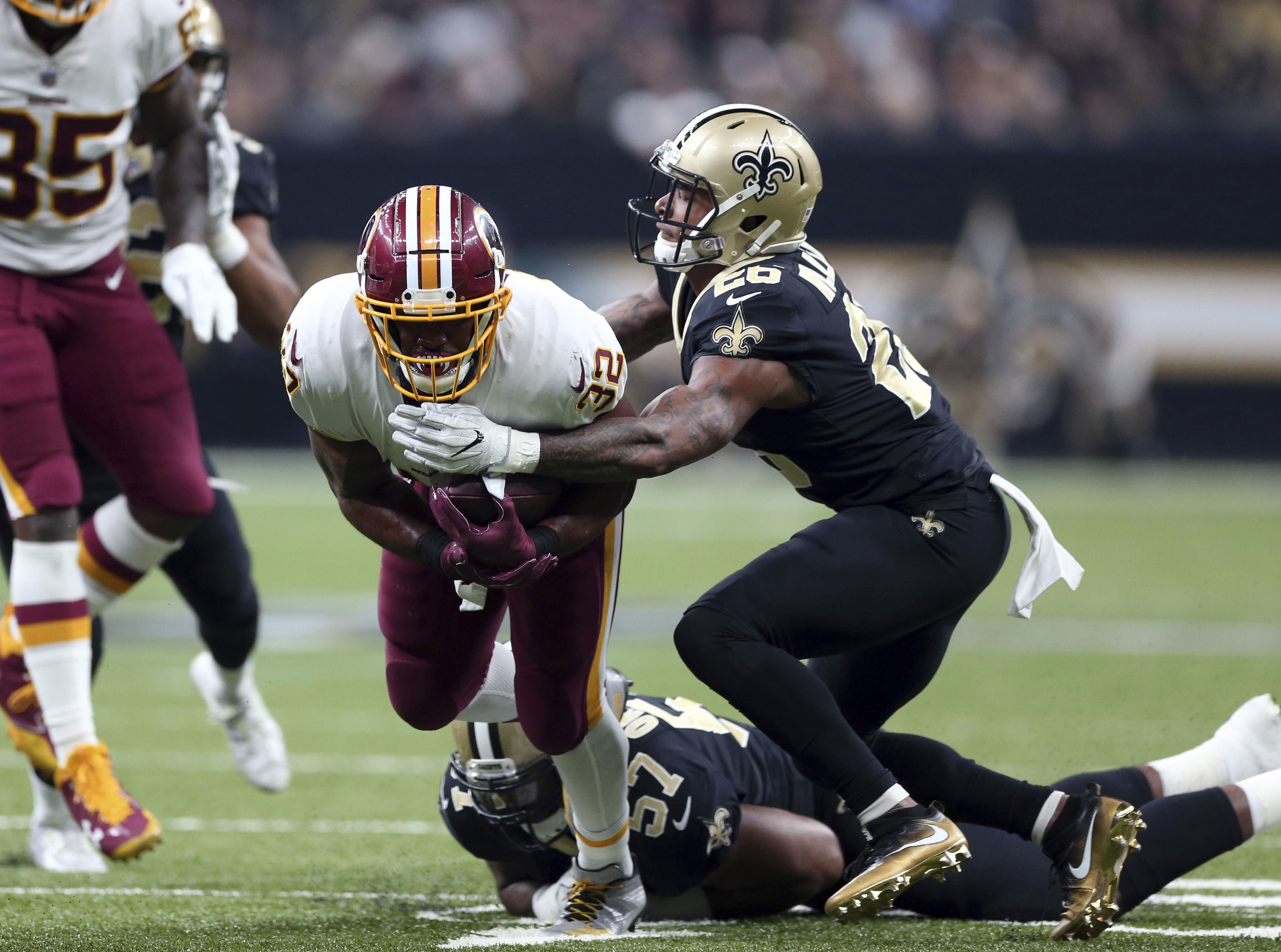 Redskins season dire after blowing 15-point lead to Saints - WTOP News