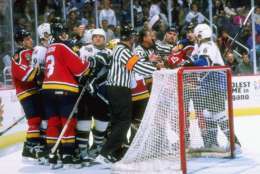 5 Dec 1997:  The Washington Capitals fight with the Florida Panthers during the Capitals 3-2 win at the MCI Center in Washington, D.C. Mandatory Credit: Doug Pensinger  /Allsport