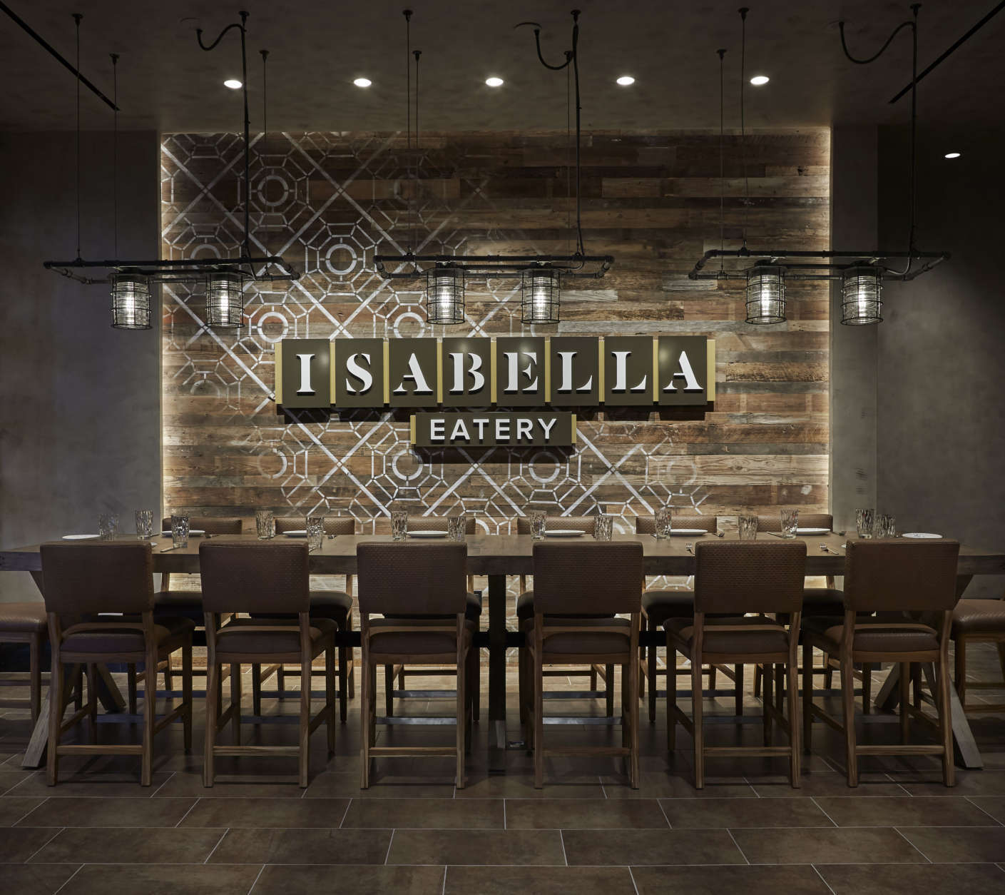 Communal tables at the Isabella Eatery food hall in Tysons Galleria. (Courtesy Mike Isabella Concepts)