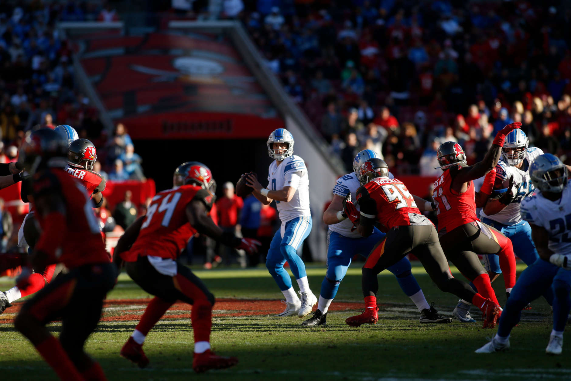 TAMPA, FL - DECEMBER 10:  Quarterback Matthew Stafford #9 of the Detroit Lions looks for a receiver during the fourth quarter of an NFL football game against the Tampa Bay Buccaneers on December 10, 2017 at Raymond James Stadium in Tampa, Florida. (Photo by Brian Blanco/Getty Images)