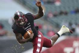 Temple's Ryquell Armstead (7) in action against Central Florida during an NCAA college football game Saturday, Nov. 18, 2017, in Philadelphia. UCF defeated Temple 45-19. (AP Photo/Rich Schultz)