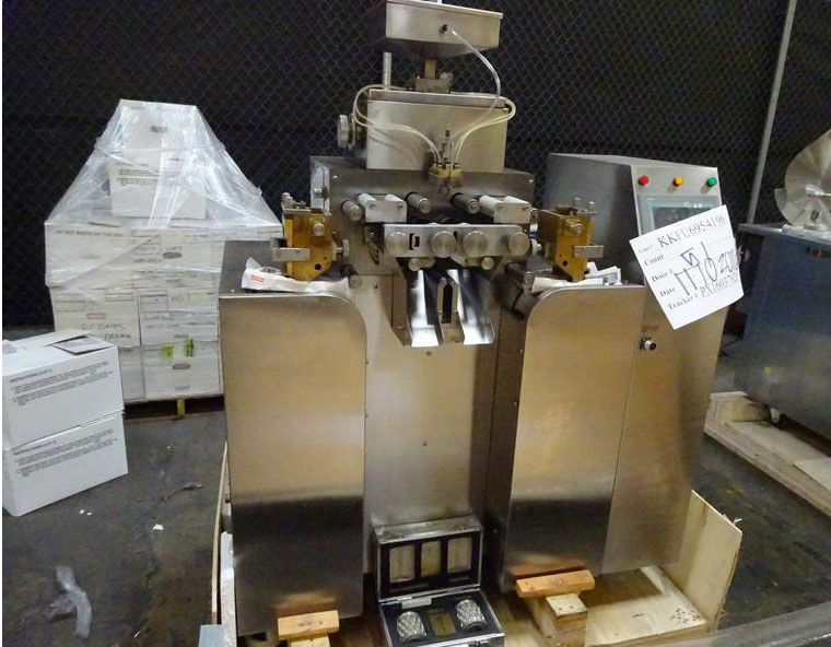 Perfect for the budding scientist or, you know, aspiring pharmaceutical researcher (if you have a couple of grand lying around.) Eight bidders competed for this soft gelatin capsule-filling machine last month. But even the top bid of $3,025 didn't meet the reserve price. 