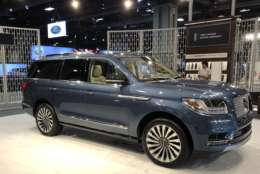 Lincoln Navigator (Mike Parris)