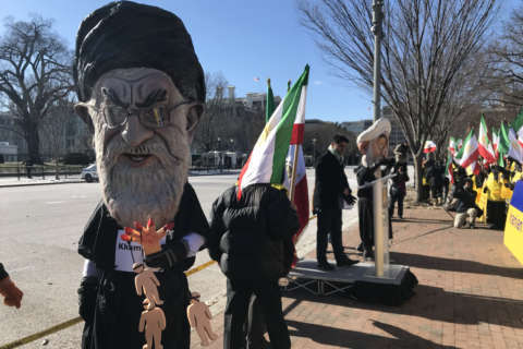 Demonstrators gather at White House to support Iranian ‘liberty, democracy’