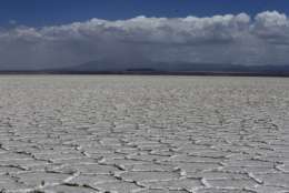 A view of the world's largest salt flats, in Uyuni, Bolivia, Friday, Jan. 8, 2016. The cloud-white flats are located in Bolivia's southwest corner, 280 miles south of La Paz, and are one of Bolivia's main tourist attractions. They span 4,085 square miles and penetrate as far as 30 feet deep. (AP Photo/Jorge Saenz)
