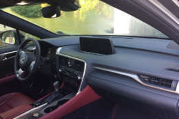 The cockpit is modern with digital and virtual gauges. (WTOP/Mike Parris)