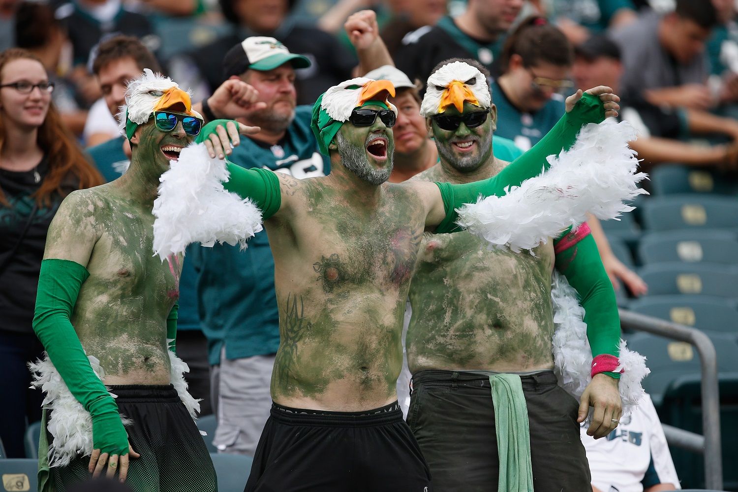PHILADELPHIA, PA - OCTOBER 08: A fan of the Philadelphia Eagles is dressed as an eagle as he cheers against the Arizona Cardinals during the second half at Lincoln Financial Field on October 8, 2017 in Philadelphia, Pennsylvania.  (Photo by Rich Schultz/Getty Images)