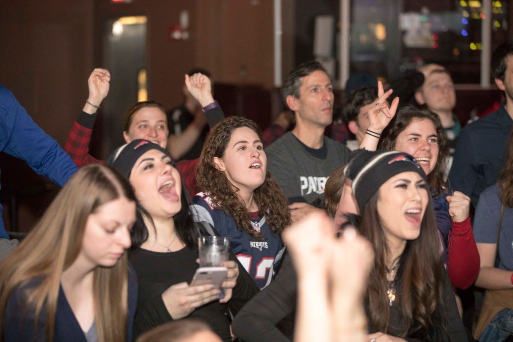 BOSTON, MA - FEBRUARY 04:  New England Patriots fans cheer during the second quarter of Superbowl LII on February 4, 2018 in Boston, Massachusetts. The New England Patriots are facing the Philadelphia Eagles in the game.  (Photo by Scott Eisen/Getty Images)
