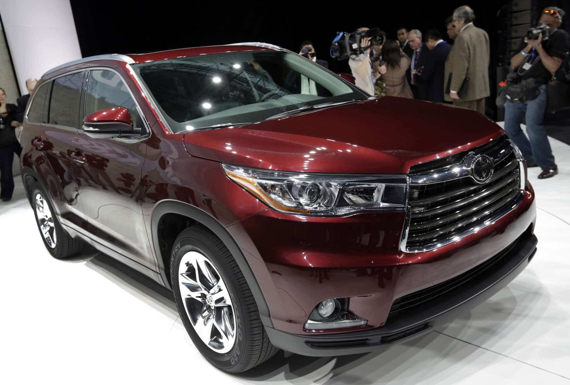 The 2014 Toyota Highlander is presented at the New York International Auto Show, in New York's Javits Center,  Wednesday, March 27, 2013. (AP Photo/Richard Drew)
