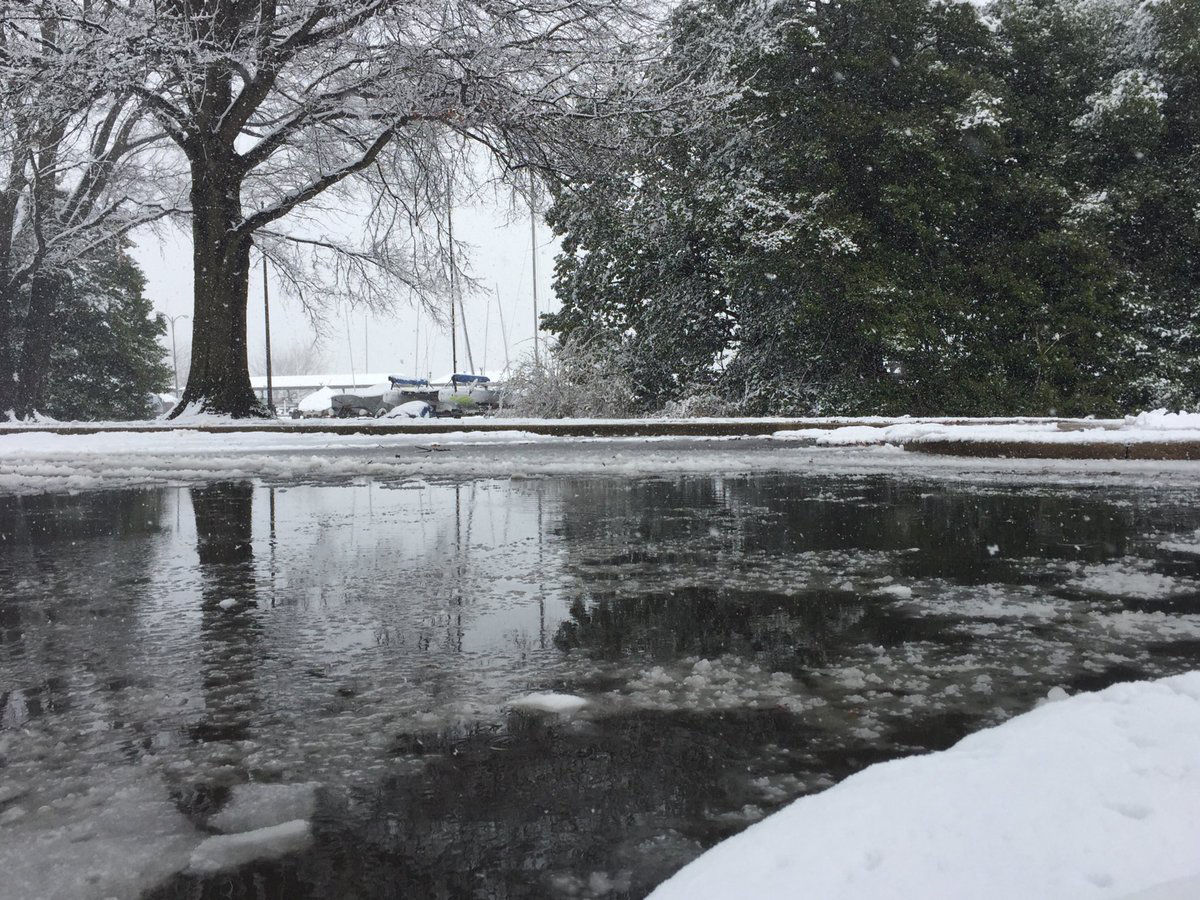 When the snow melts, it could lead to flooding and ponding problems. (WTOP/Kristi King)