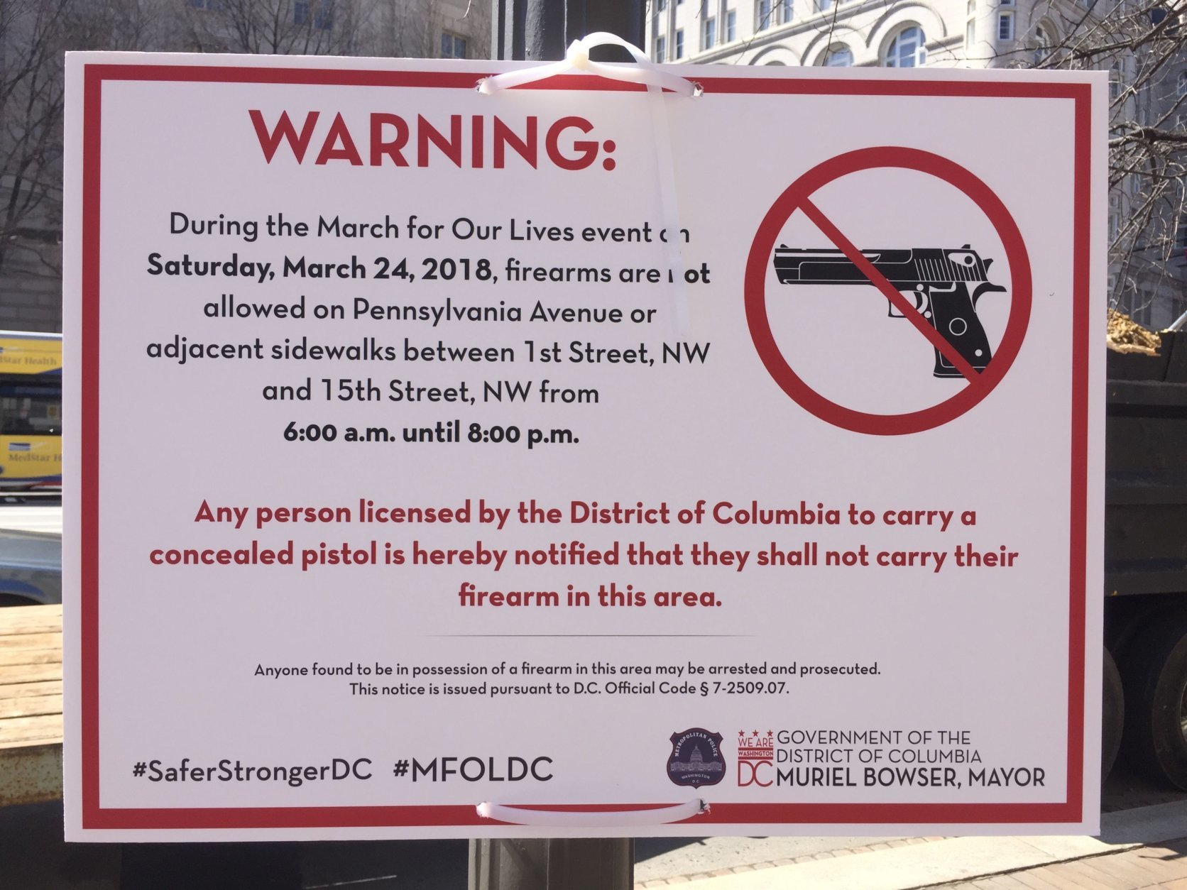 No guns permitted. Sign on display during March For Our Lives. (Courtesy Don Squires)