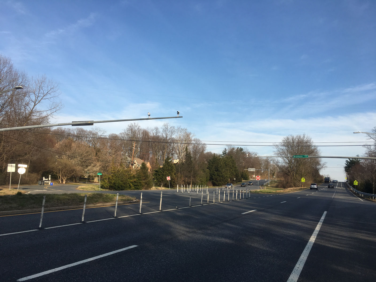 A look at the safety measures currently in place along a stretch of River Road in Bethesda, Maryland. (WTOP/Mike Murillo)