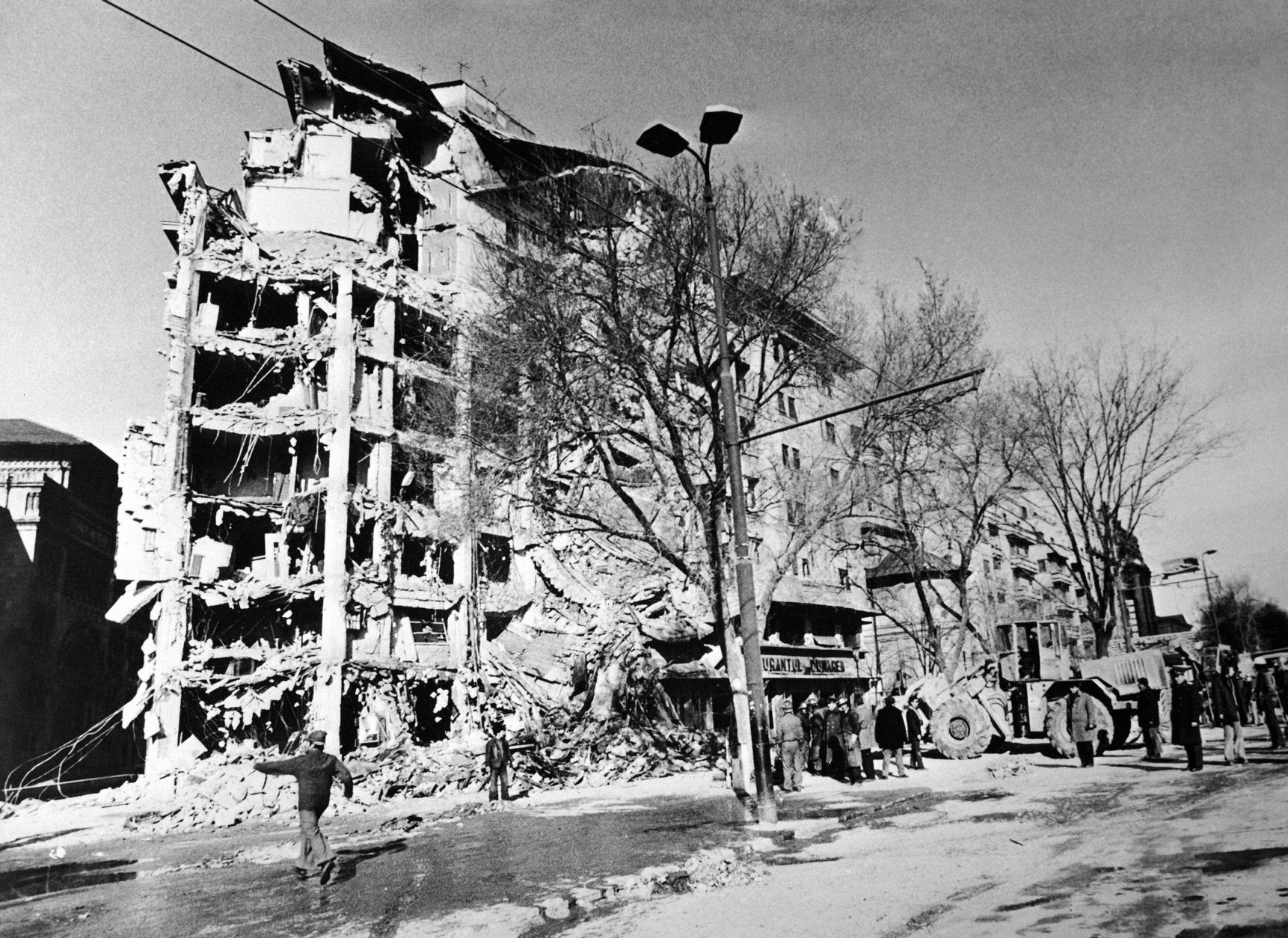 The ruins of a building at the University Square in Bucharest, Romania after the earthquake on March 4, 1977. (AP Photo)
