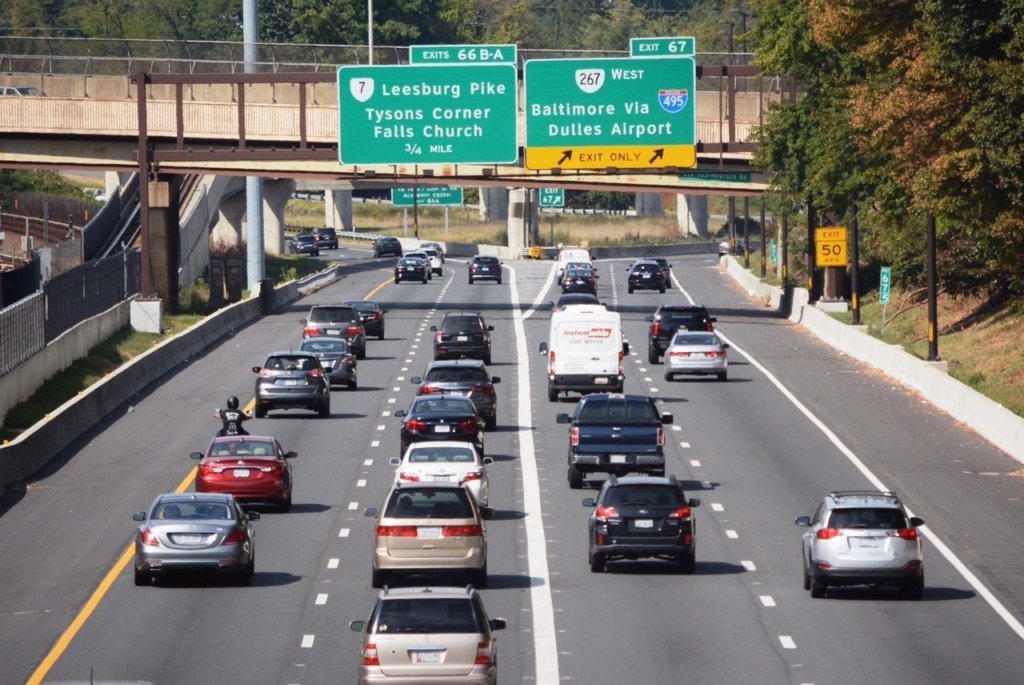 Drivers beware: Va. police conduct HOV crackdown on I-66