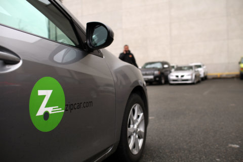 Zipcar drops one-way rentals in DC region