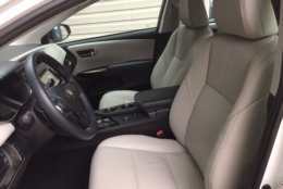 Parris says the interior has comfortable front heated seats in high quality leather, with a nice amount of power controls to find a good seating position. (WTOP/Mike Parris)