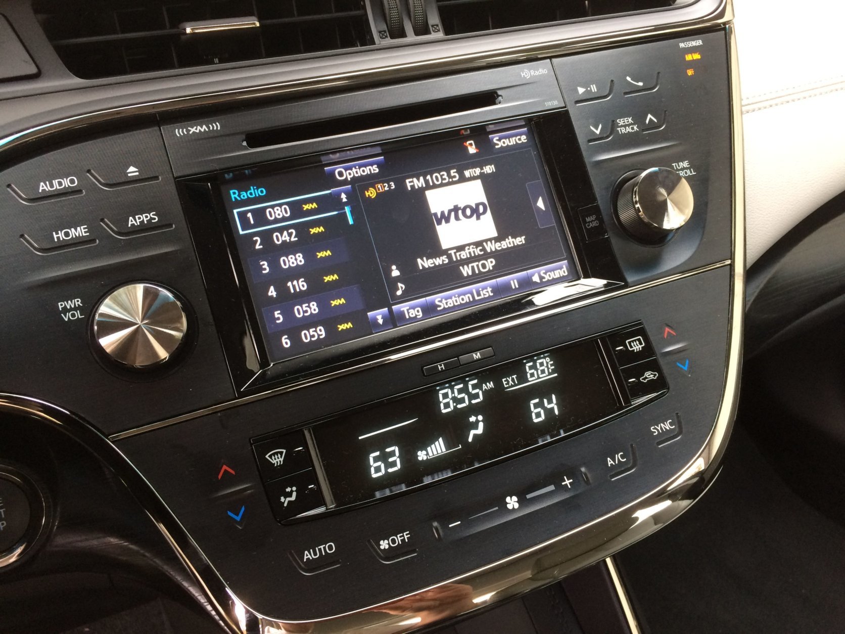 There is 7-inch touchscreen, but it's not the largest in this class and sometimes wasn’t the quickest to respond. The NAV system worked well and the voice commands, while not as advanced as others systems, did well with the address input. (WTOP/Mike Parris)