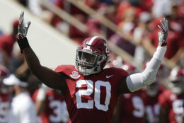 Alabama linebacker Shaun Dion Hamilton hypes up the crowd before the game against Fresno State in the first half of an NCAA college football game, Saturday, Sept. 9, 2017, in Tuscaloosa, Ala. (AP Photo/Brynn Anderson)