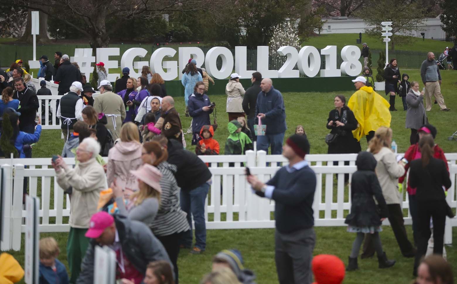 Guests begin to arrive for the annual White House Easter Egg Roll on the South Lawn of the White House in Washington, Monday, April 2, 2018. (AP Photo/Pablo Martinez Monsivais)