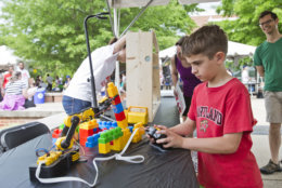 You can learn how to program LEGO Mindstorm robots with middle school students in UMD's CompSciConnect program in Science & Tech Way. (Courtesy University of Maryland)