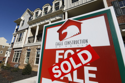 Mortgage rates hit 7-year high