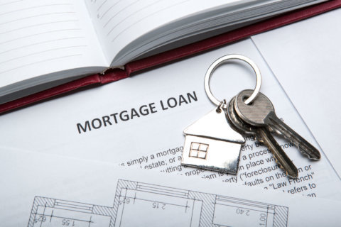 Mortgage rates maintain a steady climb