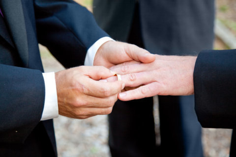 Gay and getting married? Financial advantages (and disadvantages)