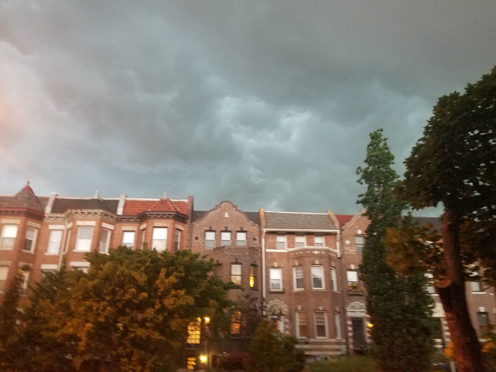 Storm clouds gather over Northwest Washington, D.C. (WTOP/Will Vitka)