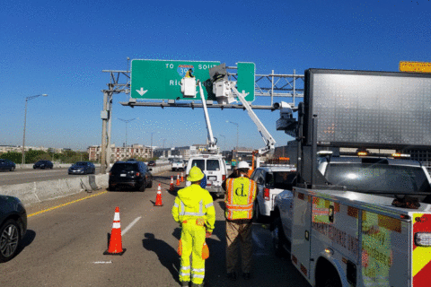 Falling sign causes delays on Southeast Freeway
