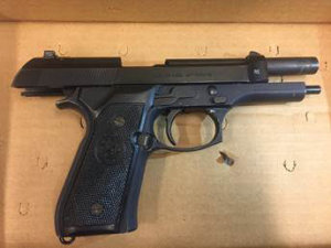 gun dc police unregistered threatening officers arrested charges wtop after recovered courtesy