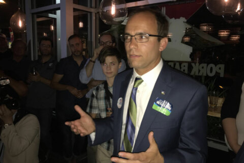 Alexandria Mayor Justin Wilson defeats former mayor in Democratic primary