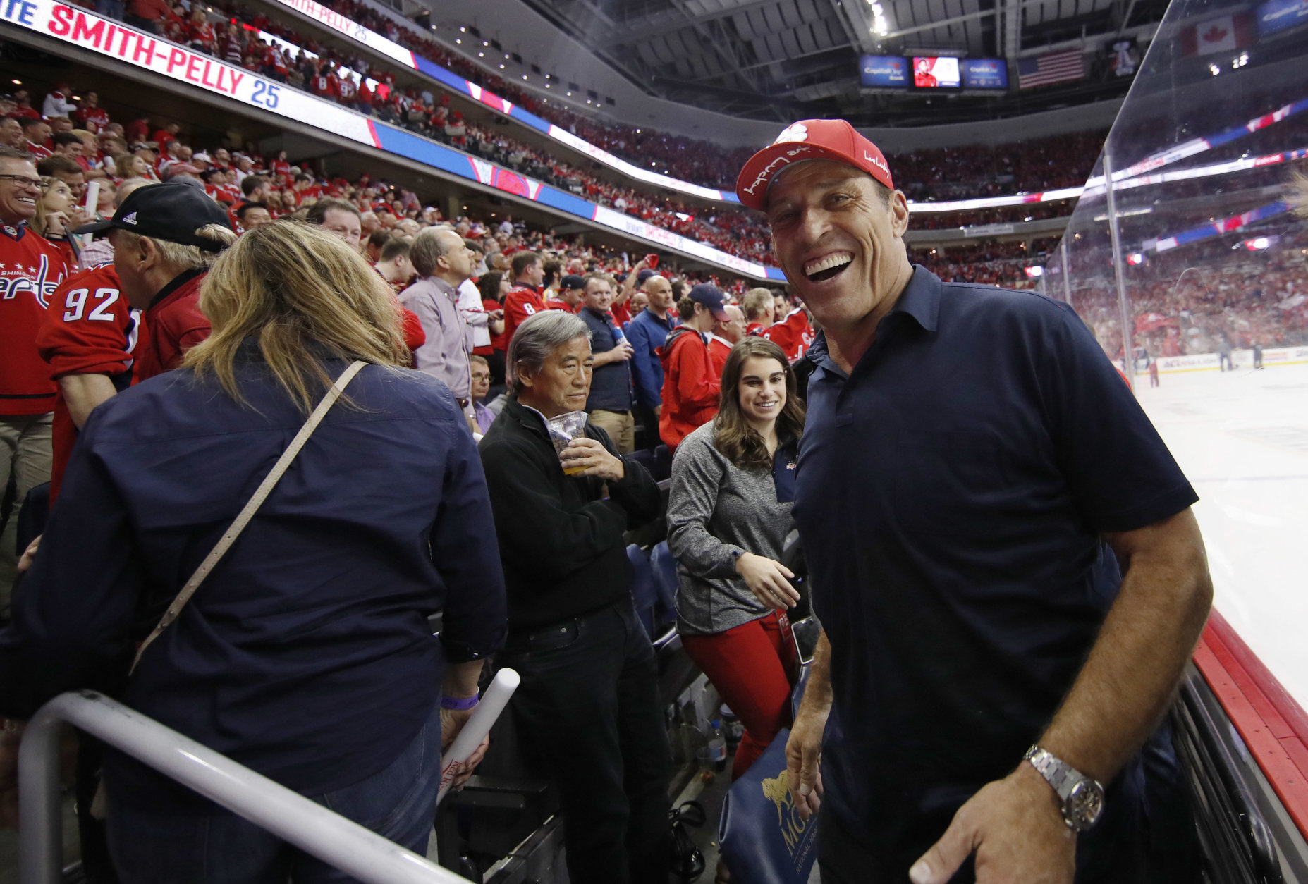 Author and entrepreneur Tony Robbins during the first intermission in Game 4 of the NHL hockey Stanley Cup Final between the Washington Capitals and the Vegas Golden Knights, Monday, June 4, 2018, in Washington. (AP Photo/Alex Brandon)