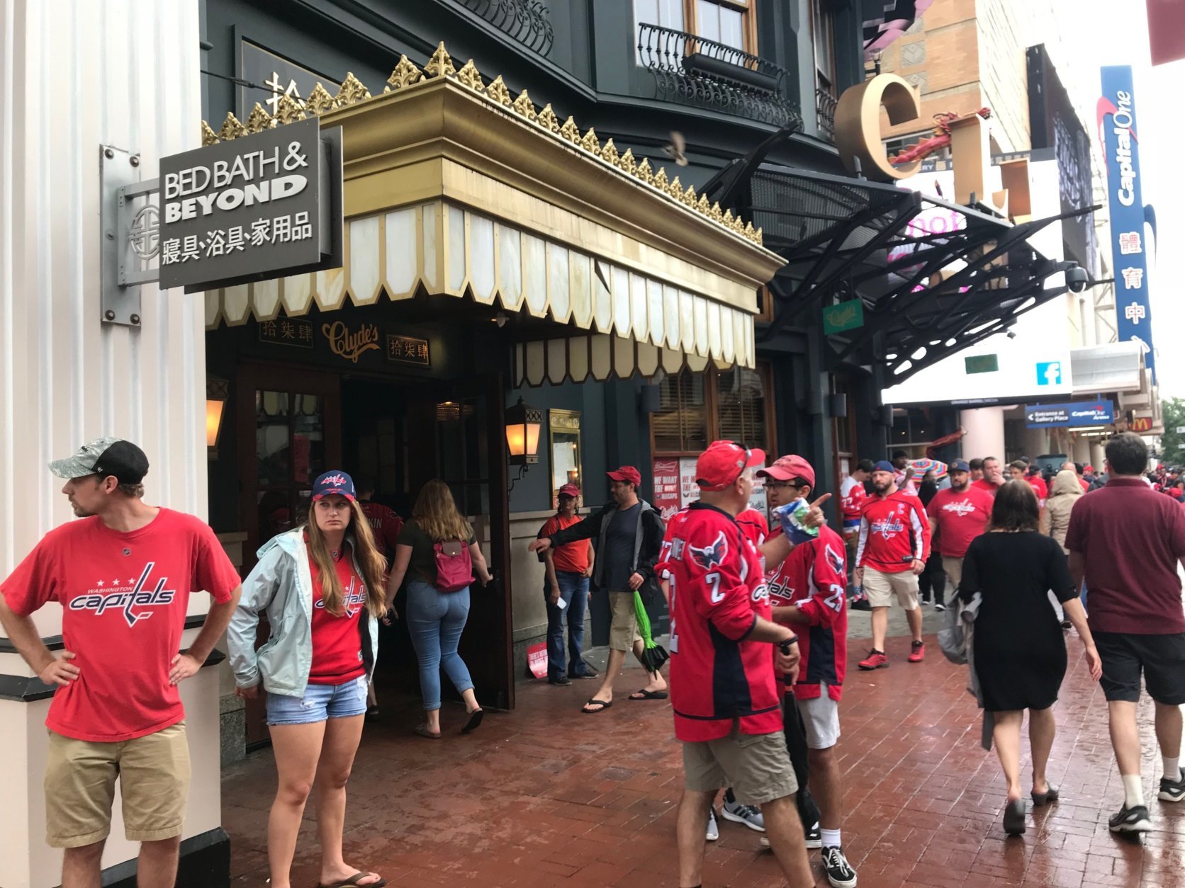 Sidewalks are jammed with people outside Gallery Place before Game 3 of the Stanley Cup Final between the Washington Capitals and the Vegas Golden Knights on Saturday, Jne 2, 2018. (WTOP/Dick Uliano)