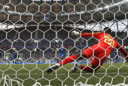 Iceland's Gylfi Sigurdsson kicks the ball over the bar on a penalty during the group D match between Nigeria and Iceland at the 2018 soccer World Cup in the Volgograd Arena in Volgograd, Russia, Friday, June 22, 2018. (AP Photo/Andrew Medichini)