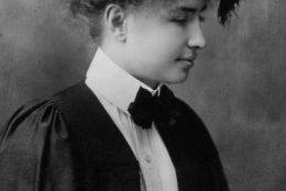 1904:  American lecturer and writer Helen Adams Keller (1880 - 1968) on the day of her graduation from Radcliffe College, Massachusetts. Blind, deaf and mute from the age of one, she was taught to read Braille, speak and lipread with her fingers by teacher Anne Sullivan.  (Photo by Topical Press Agency/Getty Images)