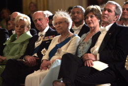 From left: Lynne Cheney, Prince Philip, Queen Elizabeth II, first lady Laura Bush, and President Bush listen to entertainment during a state dinner at the White House on Monday, May 7, 2007 in Washington.  (AP Photo/Evan Vucci)
