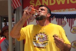 During the contest, temperatures were well into the 90s with a heat index pushing 110 degrees. And competitors like David "Tiger Wings and Things" Brunelli were certainly feeling it. (WTOP/Kristi King)