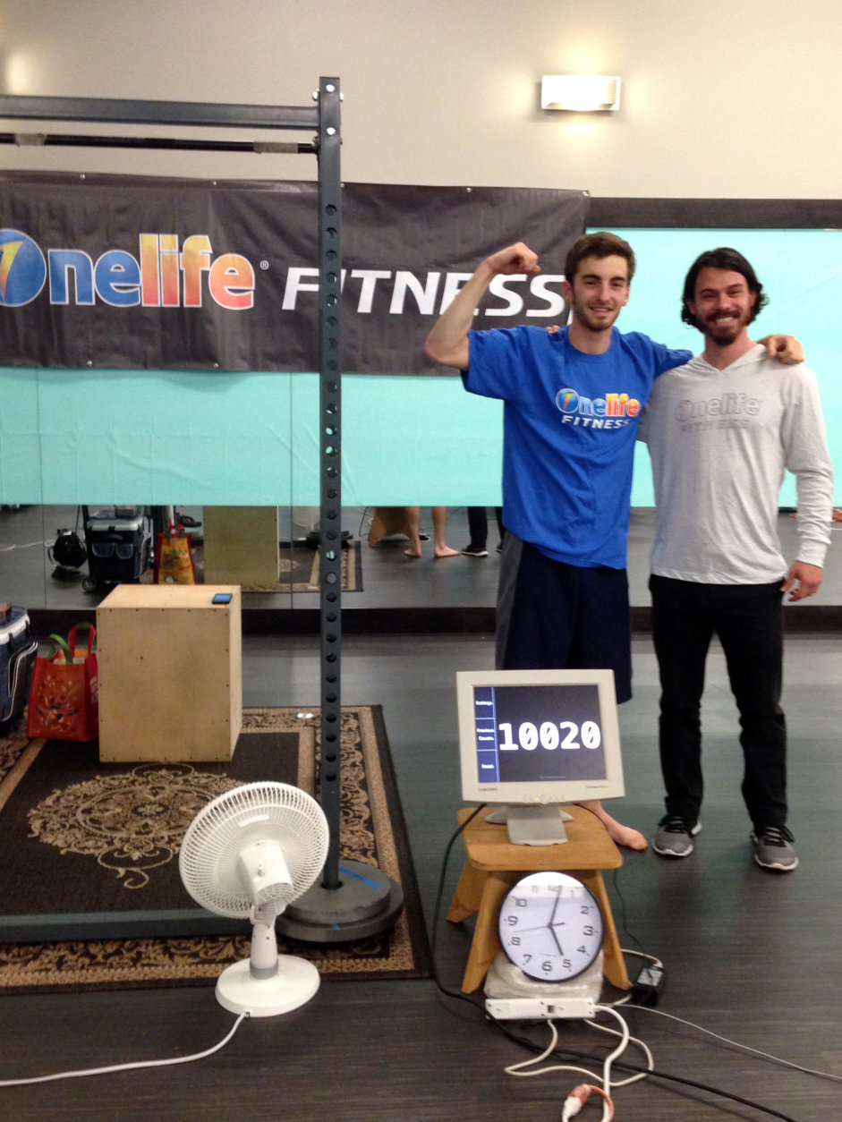 Andrew Shapiro stands with Chris Francis, the General Manager of Onelife Fitness in Reston. (Courtesy Stephanie Shapiro)