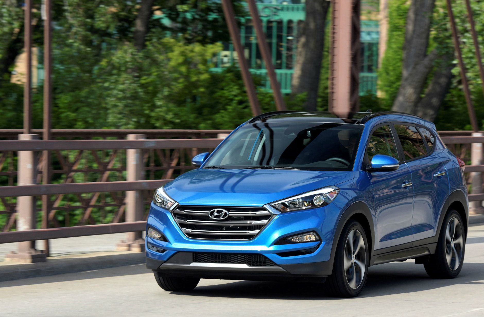 Best New SUV/Crossover for Teens $30,000 to $35,000:

The 2018 Hyundai Tucson

(Courtesy Hyundai Motor America)