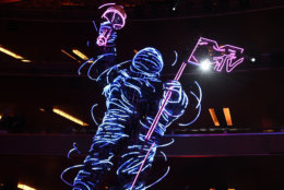 A view of a neon Moon Man appears at the MTV Video Music Awards at Radio City Music Hall on Monday, Aug. 20, 2018, in New York. (Photo by Chris Pizzello/Invision/AP)