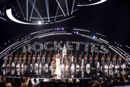 NEW YORK, NY - AUGUST 20:  Anna Kendrick, Blake Lively, and The Rockettes perform onstage during the 2018 MTV Video Music Awards at Radio City Music Hall on August 20, 2018 in New York City.  (Photo by Michael Loccisano/Getty Images for MTV)