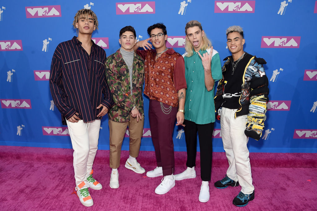 NEW YORK, NY - AUGUST 20:  (L-R) Zion Kuwonu, Nick Mara, Brandon Arreaga, Austin Porter and Edwin Honoret of PRETTYMUCH attend the 2018 MTV Video Music Awards at Radio City Music Hall on August 20, 2018 in New York City.  (Photo by Jamie McCarthy/Getty Images)