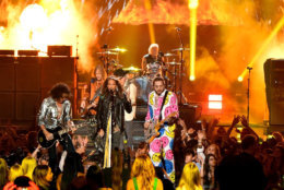 NEW YORK, NY - AUGUST 20:  (L-R) Joe Perry and Steven Tyler of Aerosmith perform with Post Malone onstage during the 2018 MTV Video Music Awards at Radio City Music Hall on August 20, 2018 in New York City.  (Photo by Michael Loccisano/Getty Images for MTV)